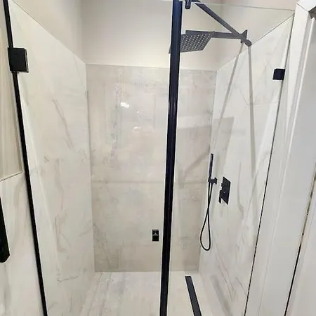 Apartament Chic 21 *